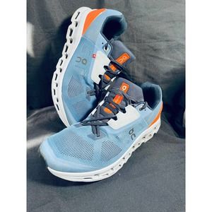 On CloudStratus Running Shoe M10